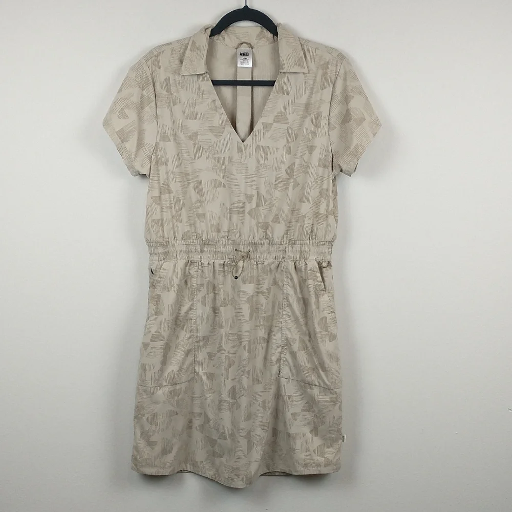 REI Co-Op Trailmade Dress Large Beige Mini Outdoor Hiking Short Sleeve Collared